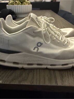 On Running Men's Cream/White Cloud Running Shoes